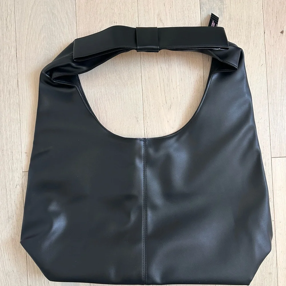 Victoria’s Secret Bag
